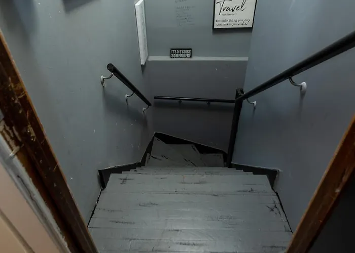 Stay 424 Hostel *